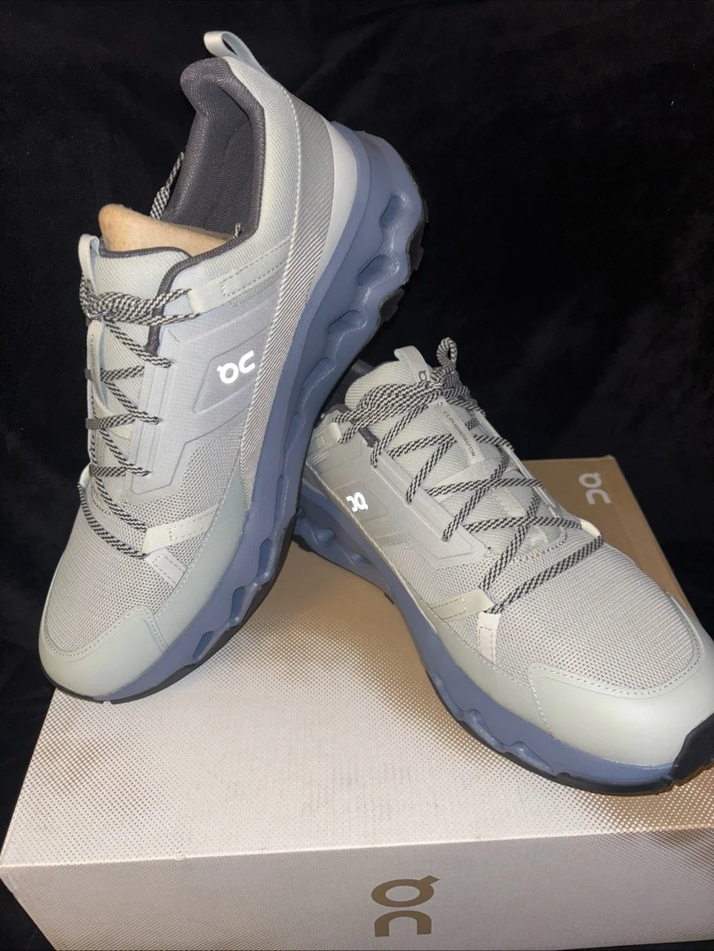New On Running Cloudlow Men’s Lightweight Glacier Athletic Shoes